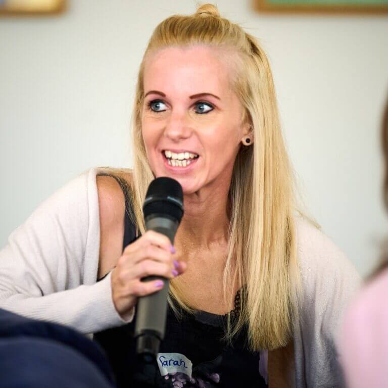 Social Media & Friends Academy Kundin Sarah Elson